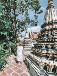 Wandering Through Wat Pho’s Peaceful Paths 🛕🌿📸