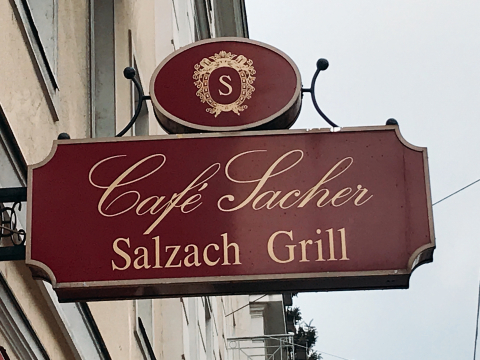 オーストリア🇦🇹】ザッハトルテ発祥の名店へ。 | Trip.com ザルツブルク