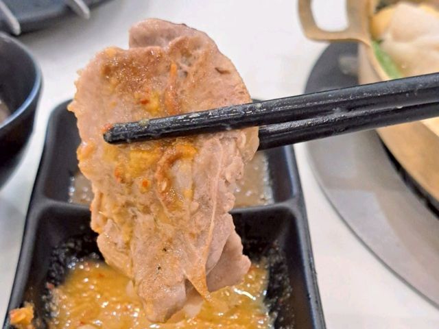 ตี๋น้อยบาร์..ความอร่อยที่ไม่ได้มีแค่สุกี้ 