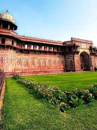 🏰 Agra Fort – Where History Comes Alive in Red Sandstone ❤️