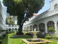 Surabaya: A Glimpse into Colonial Grandeur at Hotel Majapahit MGallery 🏨✨