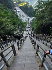 Tianmenshan is a must-visit in Zhangjiajie! ⛰️
