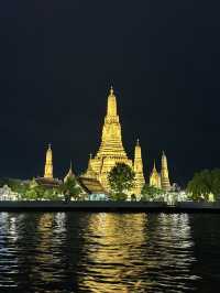 ล่องเรือเจ้าพระยา ดื่มด่ำแสงไฟยามค่ำ