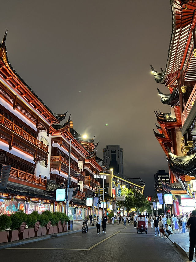 Yuyuan Garden: A Tranquil Oasis in the Heart of Shanghai