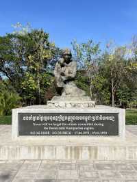 🕊️ Choeung Ek Killing Fields: A Place of Silence, A Plea for Peace ⚖️🌿