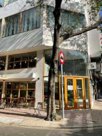 Le Blanc.Coffee & Space