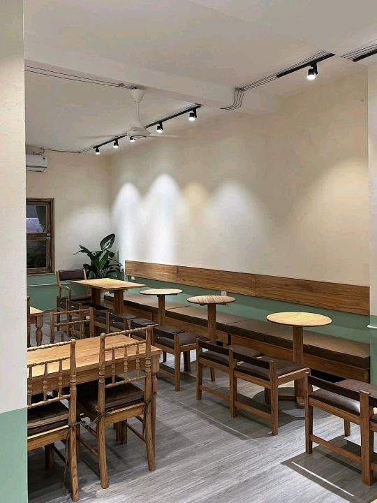 Indoor Coffee – Relax