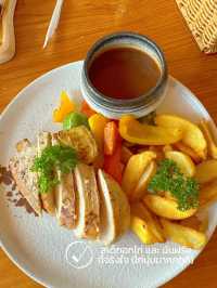 Aloha beach Cafe คาเฟ่บางแสน ที่วิวดีมากกกก ก.