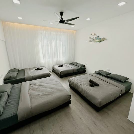 A Bold Escape of Style and Serenity