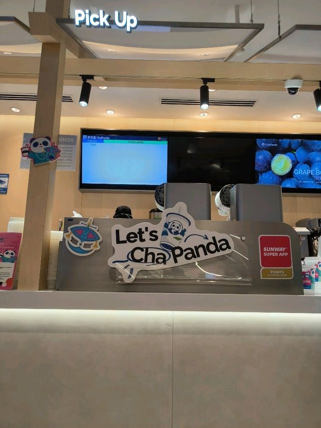 Grape Jasmine Tea + Pandas = Happiness at Cha Panda KL
