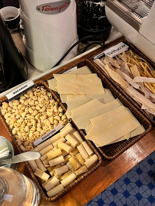 ☕ Timothy Café – Heritage Shophouse Dining & Indulgent Pasta in KL’s Chinatown