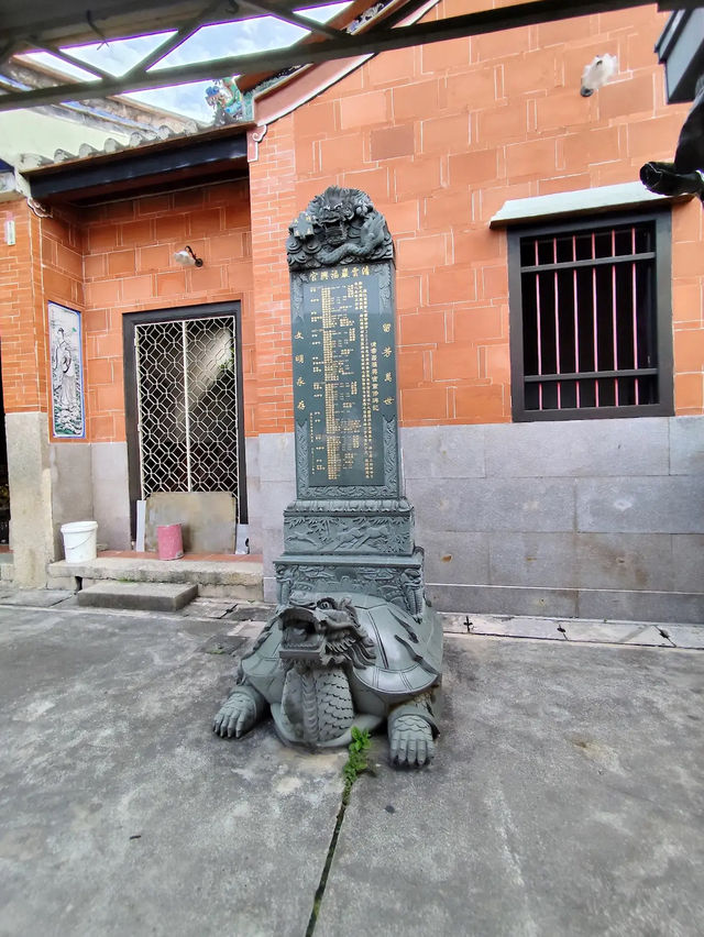 Snake Temple Secrets: Where Faith Slithers Through Time