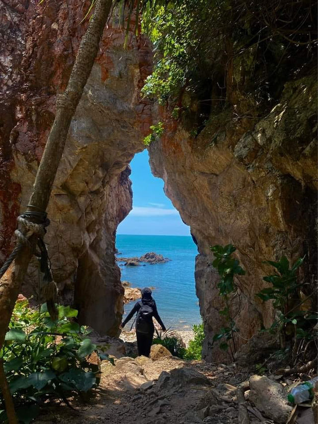 Tide Trails & Tranquil Views: Escaping to Pulau Mawar