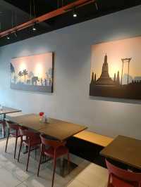 A quick stop at Thai Moment, Damansara Perdana. 