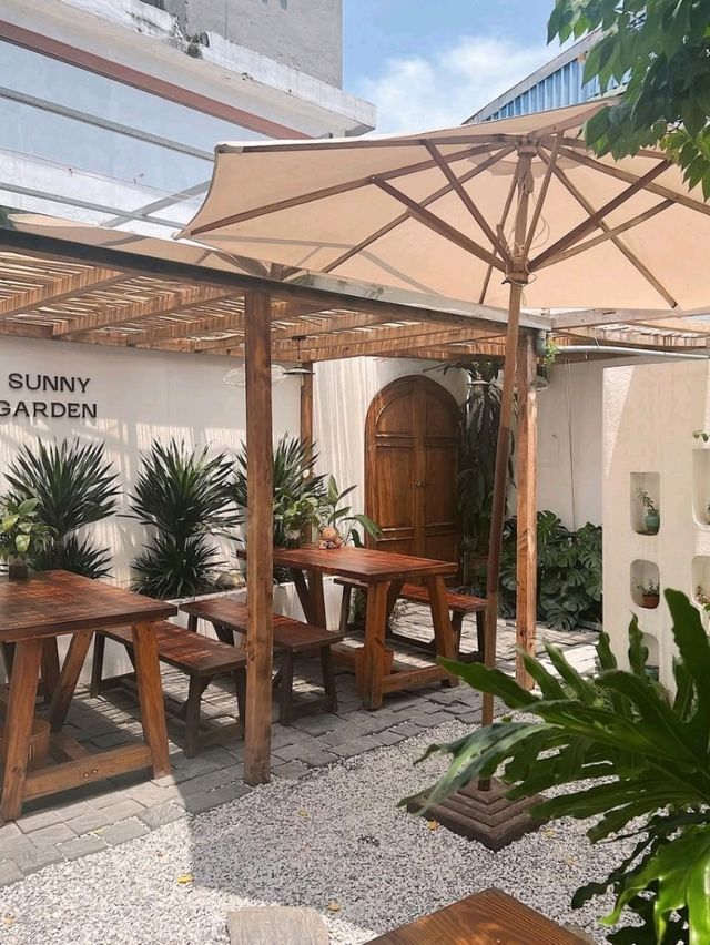 Sunny Garden Coffee