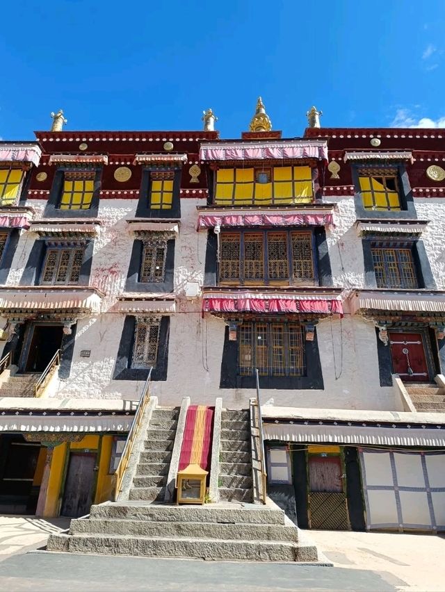 Pure Energy at Jokhang Temple