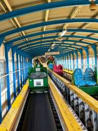 神戶須磨浦山上遊樂園🎢🌊 山頂有單軌車