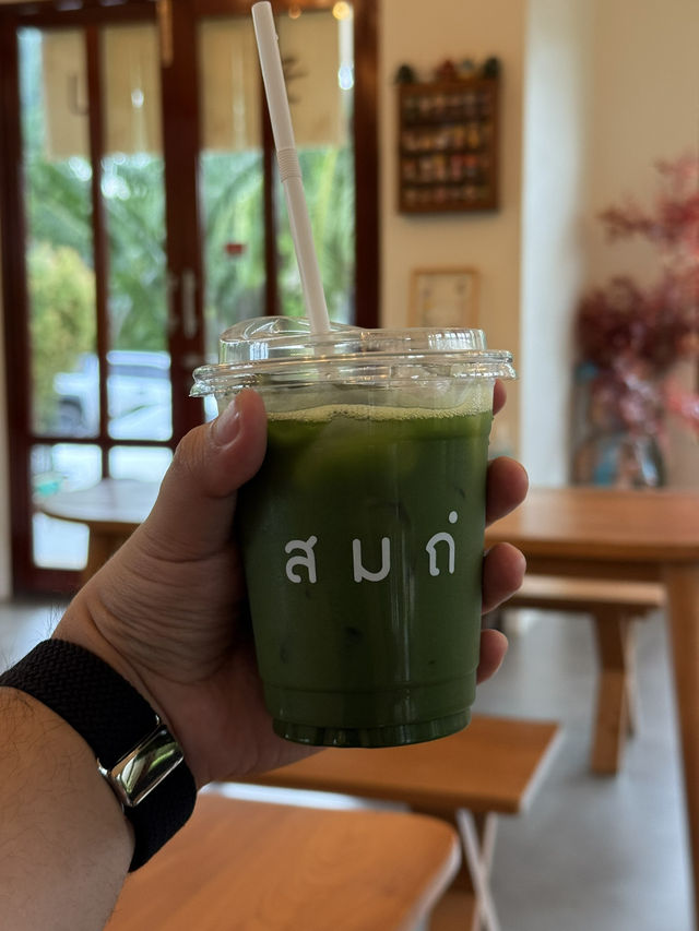 รีวิว สมถํ: คาเฟ่สไตล์สวนญี่ปุ่นที่กระบี่