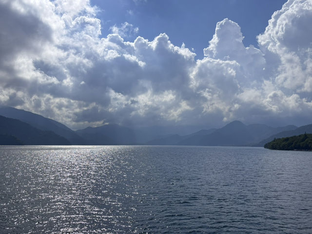 日光中禪寺湖