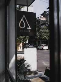 AN Café is a cozy