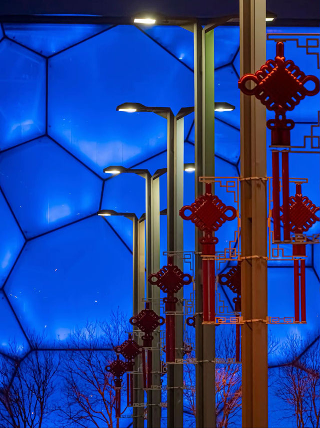 Water Cube: Where 100,000 Bubbles Inhale Olympic Ghosts And Chlorine Vapor’s Trade Medals For Ticket
