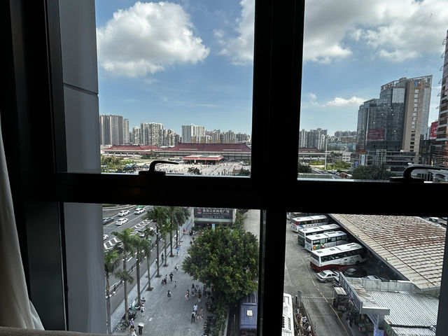 珠海,澳門兩邊走 ,一步之遙 珠海,澳門兩邊走 ,一步之遙