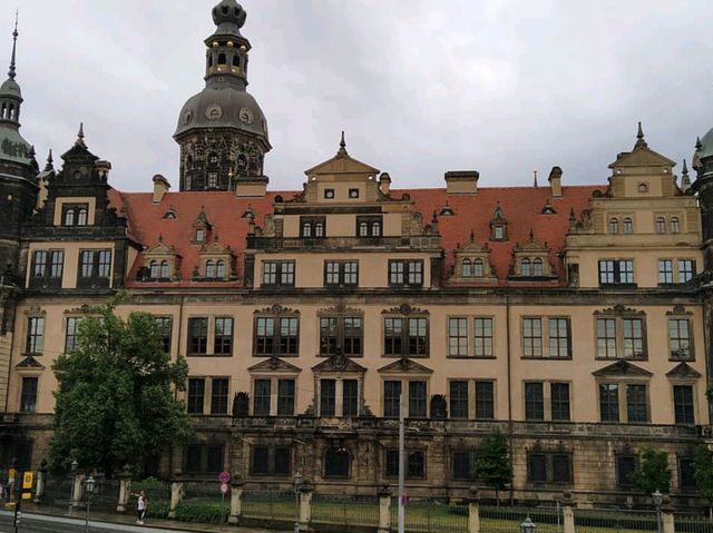 Discovering the Cultural Elegance of Dresden in Saxony