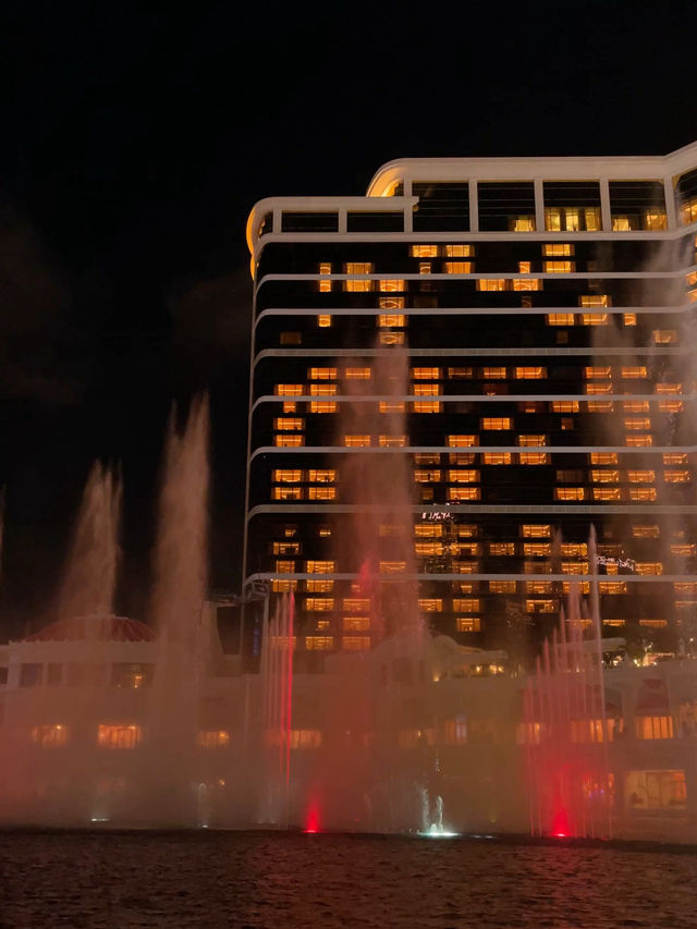 โชว์น้ำพุ Performance Lake ที่ Wynn Palace