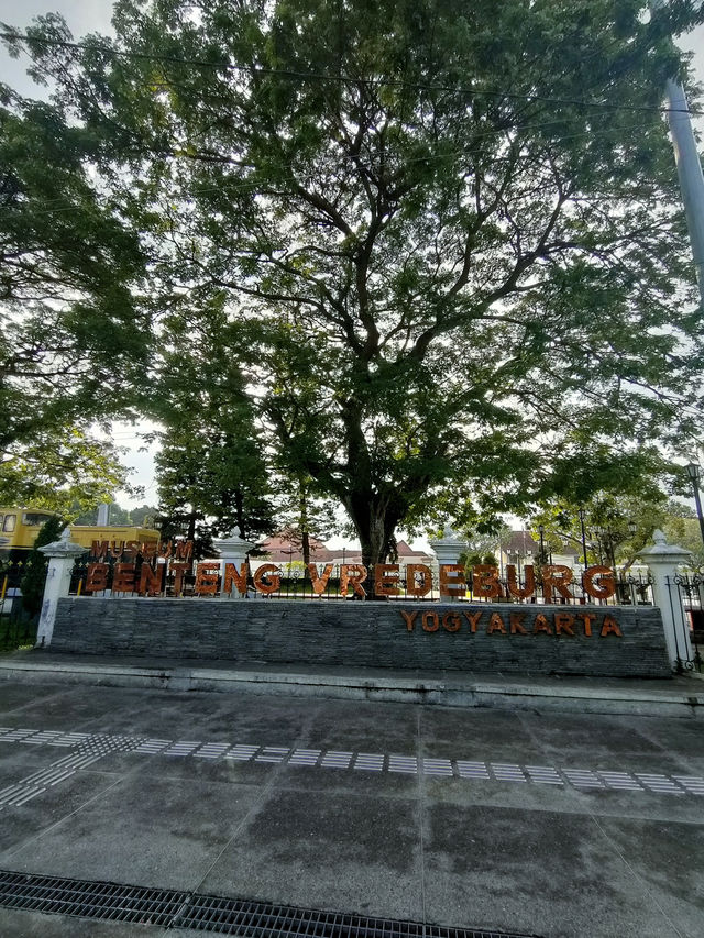 Jogja: Kota Batik Dunia—Where Faith, Fabric, and Photo Frames Meet Jogja: Kota Batik Dunia—Where Faith, Fabric, and Photo Frames Meet