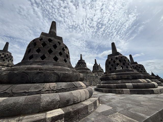Epic Temple Hopping in Yogyakarta: Borobudur & Prambanan 🛕✨