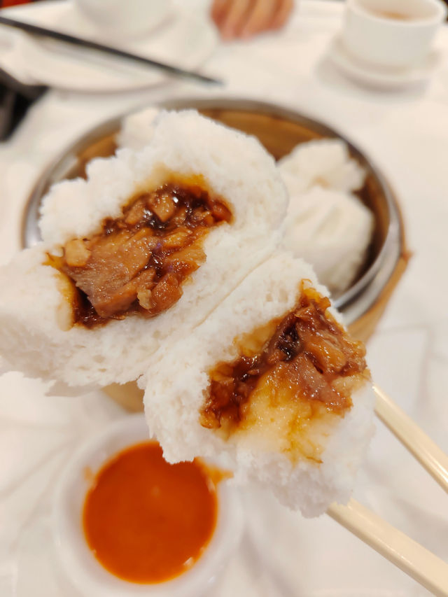 香港佐敦。老字嘅酒樓。食點心～