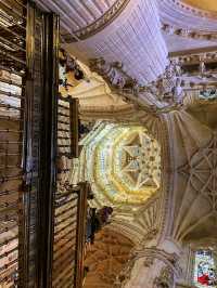 ⛪ Burgos Cathedral – Gothic Splendor in Northern Spain