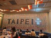 星巴克中的藝術品:DREAM PLAZA 典藏店體驗