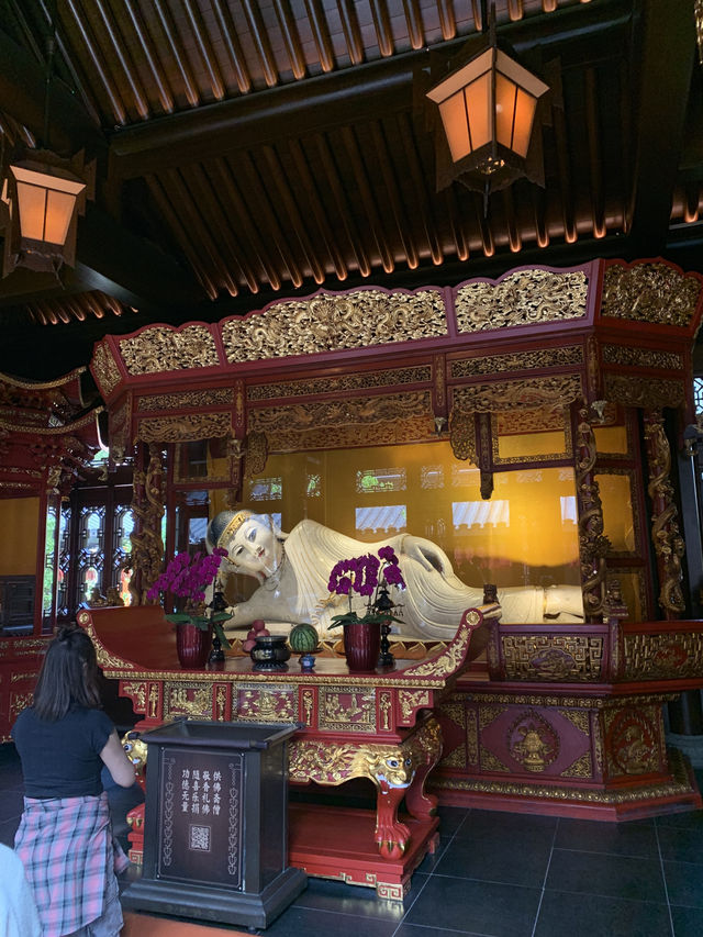 วัดพระหยกวัดพุทธที่เก่าแก่แห่งหนึ่งในเซี่ยงไฮ้