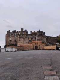 Crowning the City: Edinburgh Castle from Every Angle