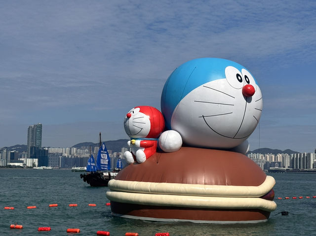 中環海濱活動空間~香港美酒佳餚節,巧遇多啦A夢、芝麻街四個大可愛! 中環海濱活動空間~香港美酒佳餚節,巧遇多啦A夢、芝麻街四個大可愛!