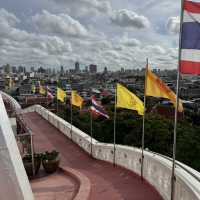 曼谷∣ 金山寺∣ 俯瞰全景的黃金聖山 