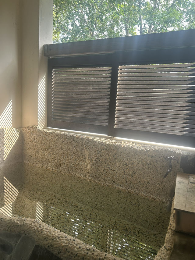 箱根・仙石原の隠れ宿。露天風呂付客室で贅沢な温泉と旬の和食を満喫。 箱根・仙石原の隠れ宿。露天風呂付客室で贅沢な温泉と旬の和食を満喫。