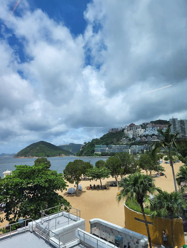 Repulse Bay — пляжный район Гонконга Repulse Bay — пляжный район Гонконга