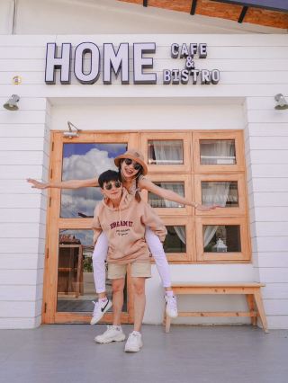 Home cafe&bistro จ.เลย