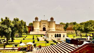 Lahore’s Living Legacy: Forts and a King’s Rest