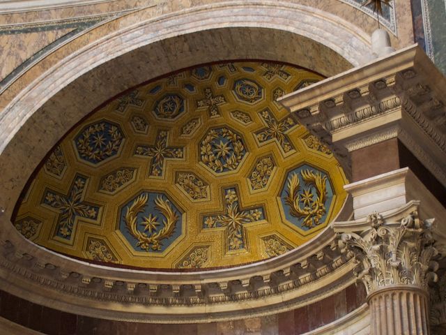An inside look of the Pantheon 