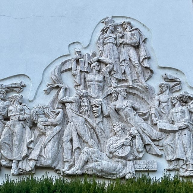Bucharest National Opera: Cultural Elegance