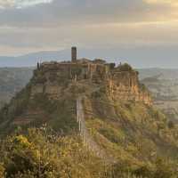 The reminder to visit Bagnoregio! 