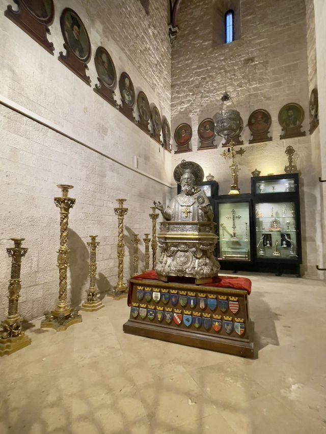 Visit Saint Nick in Italy!