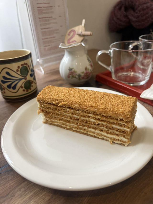 🇨🇿 布拉格咖啡廳推薦：MATOKA Georgian, Bakery & Coffee ☕