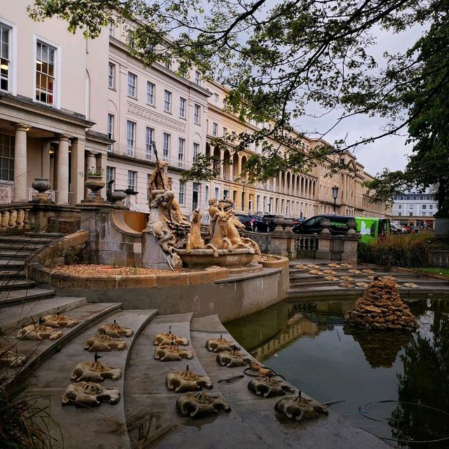 Cheltenham – A Stroll Through Spring Elegance