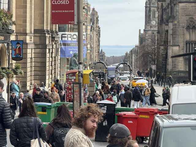 Day trip to Edinburgh wow 