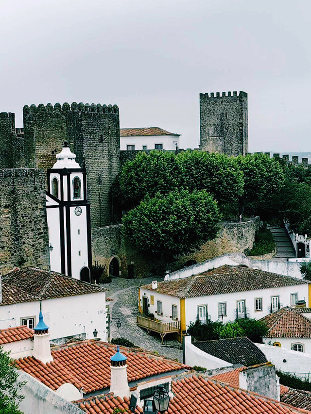 🚗 Ride-Sharing in Évora: Roman Ruins & Smooth Rides 🏛️🚕✨