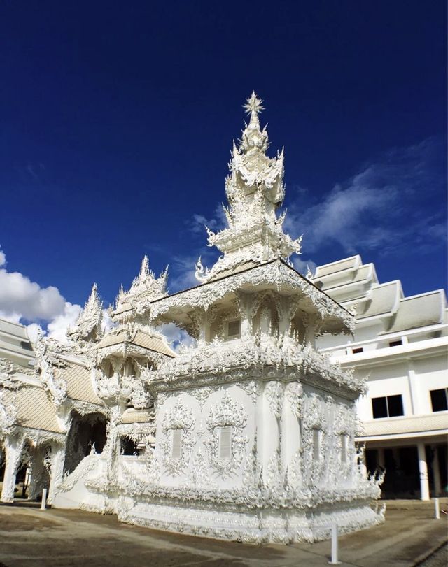 Chiang Rai White Temple